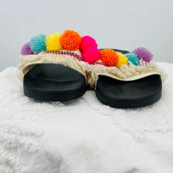 American Eagle Pom Pom Slides Slip On Flats Boho Sandals Shoes Womens Size 8 - Picture 4 of 9